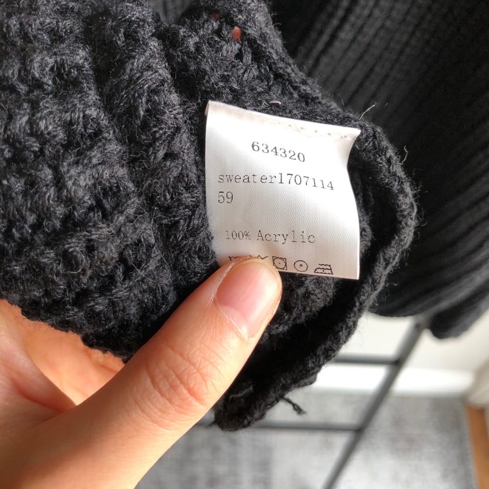 SOLD Black Chunky Knit Bubble Sleeve Sweater - Picture 4 of 8